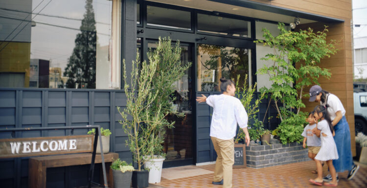 AHH工務店（アニバーサリーホーム半田）